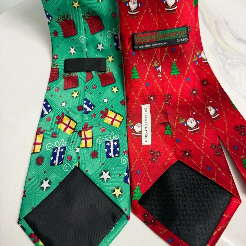 Ties Red is hallmark brand 57in Green unbranded 59in great condition